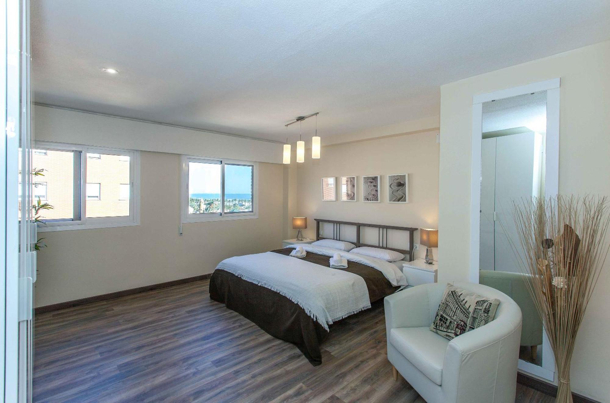 Apartment Malvarrosa Beach Cavite Valência Exterior foto